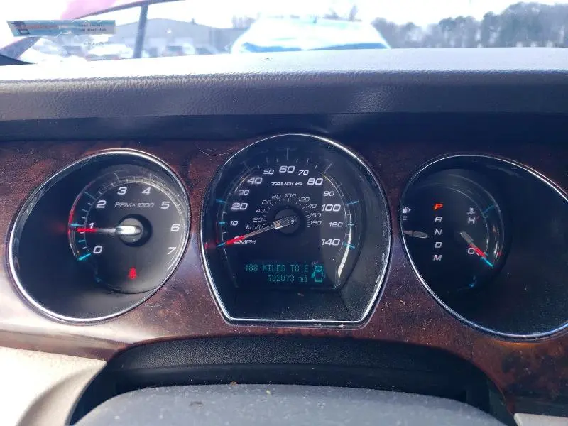 2012 FORD TAURUS LIMITED  