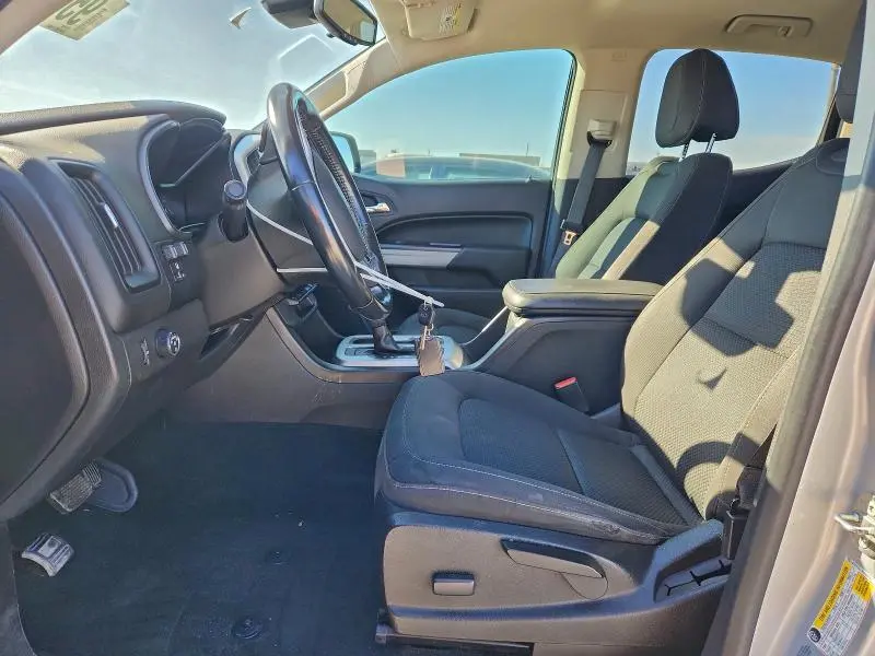 2017 CHEVROLET COLORADO LT  