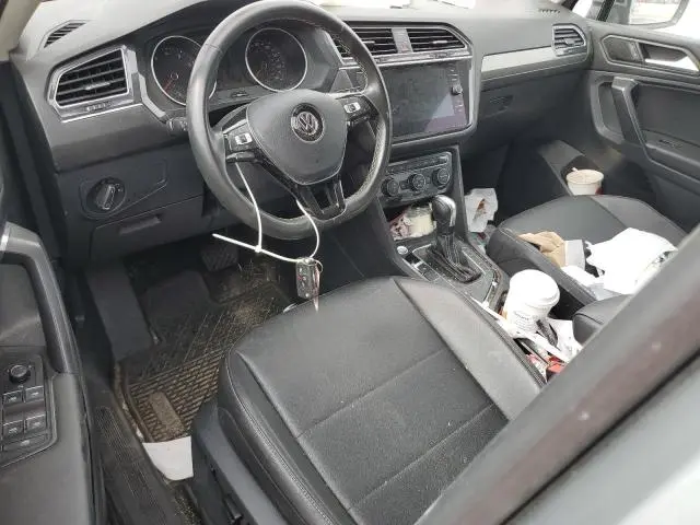 2021 VOLKSWAGEN TIGUAN SE  