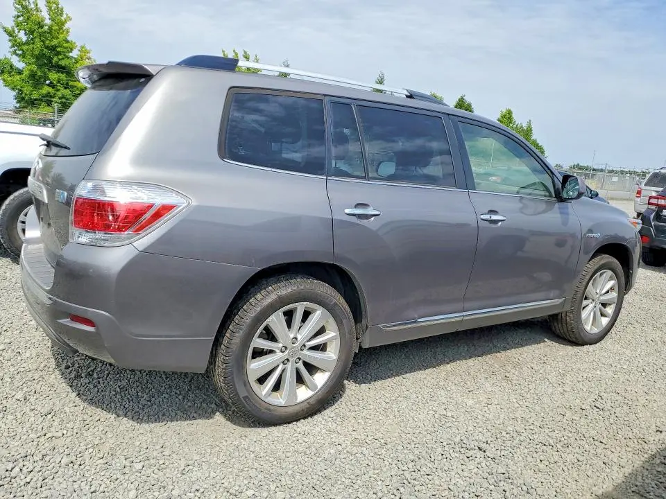 2013 TOYOTA HIGHLANDER HYBRID LIMITED  