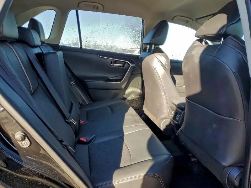 2021 TOYOTA RAV4 ADVENTURE  