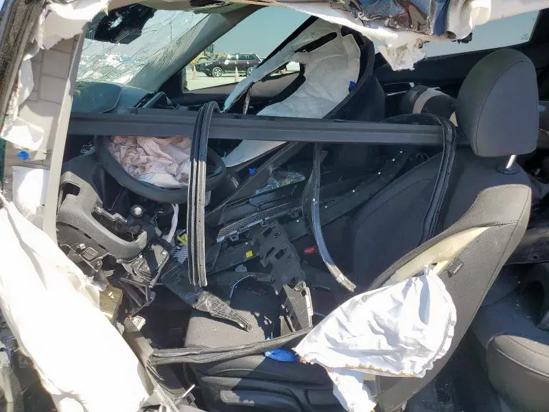 2025 KIA SELTOS X LINE  