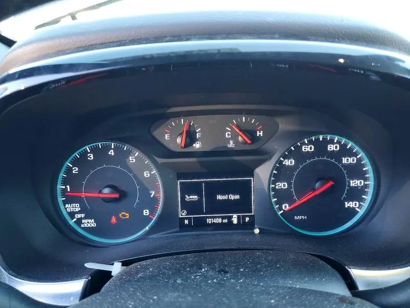 2023 CHEVROLET TRAVERSE LT  