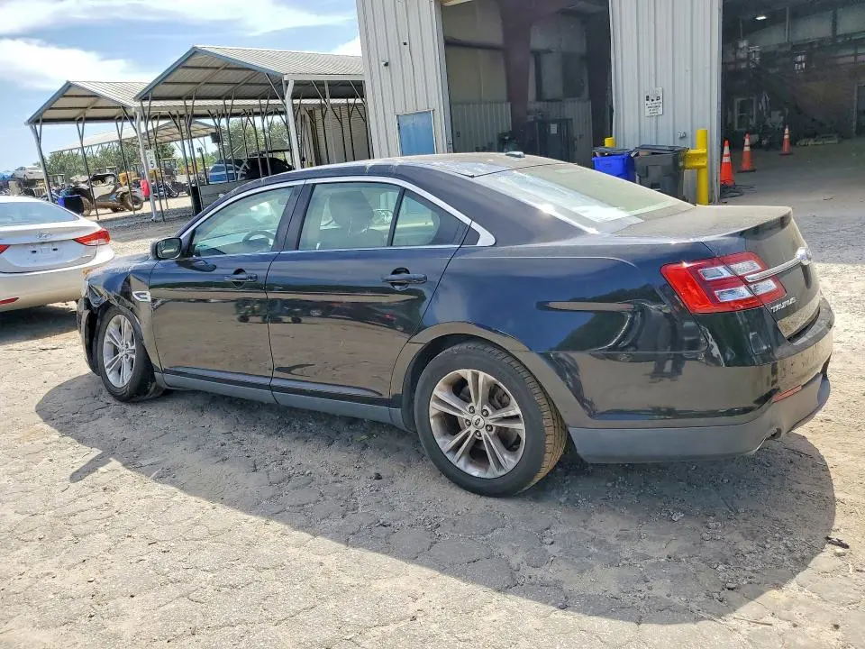 2017 FORD TAURUS SE  