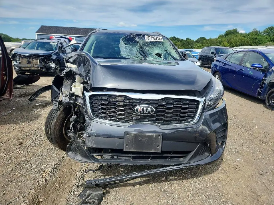 2019 KIA SORENTO LX V6  