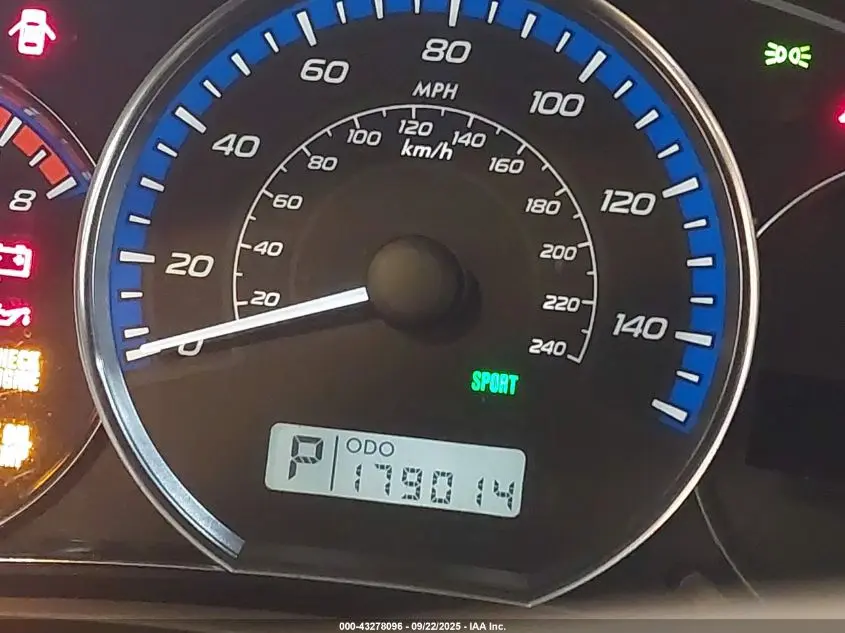 2010 SUBARU FORESTER 2.5X