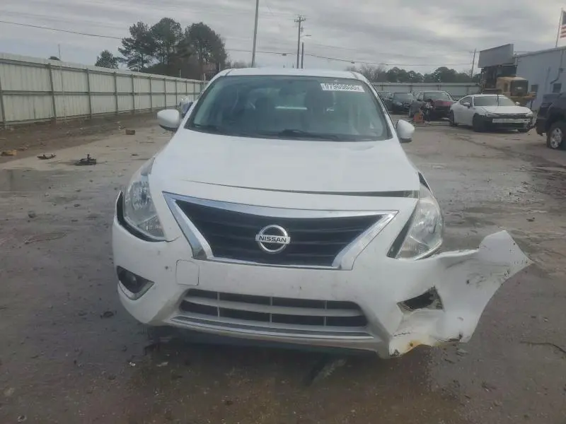2017 NISSAN VERSA S  