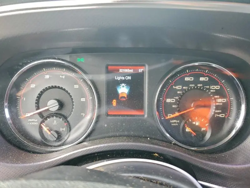 2013 DODGE CHARGER SE  