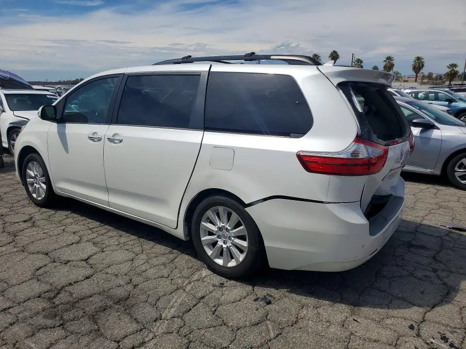 2015 TOYOTA SIENNA LIMITED PREMIUM 7-PASSENGER  