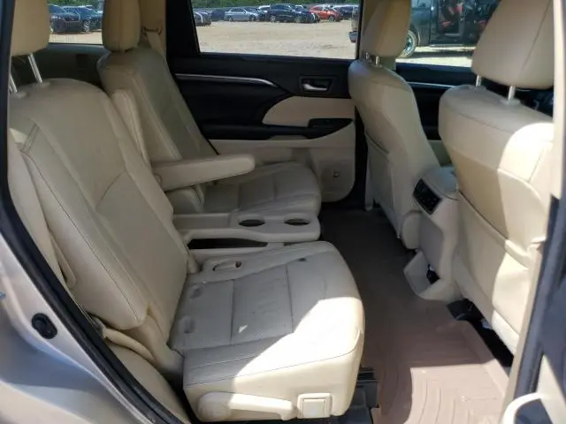 2015 TOYOTA HIGHLANDER LIMITED  