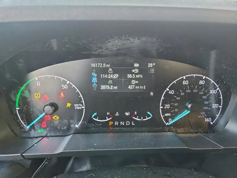 2024 FORD MAVERICK XL  