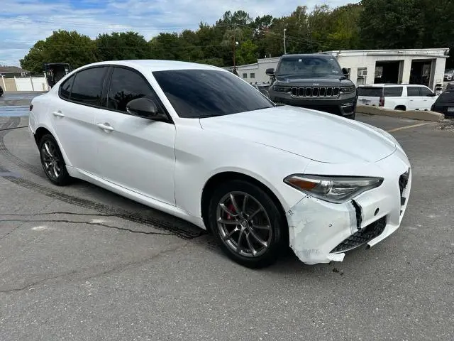 2020 ALFA ROMEO GIULIA   