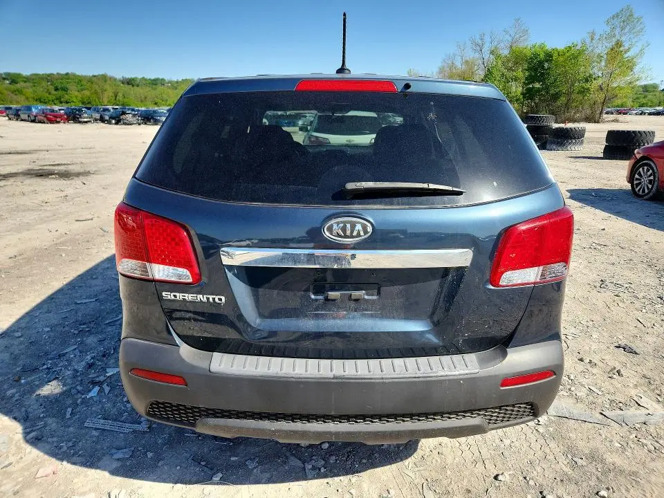 2012 KIA SORENTO LX  