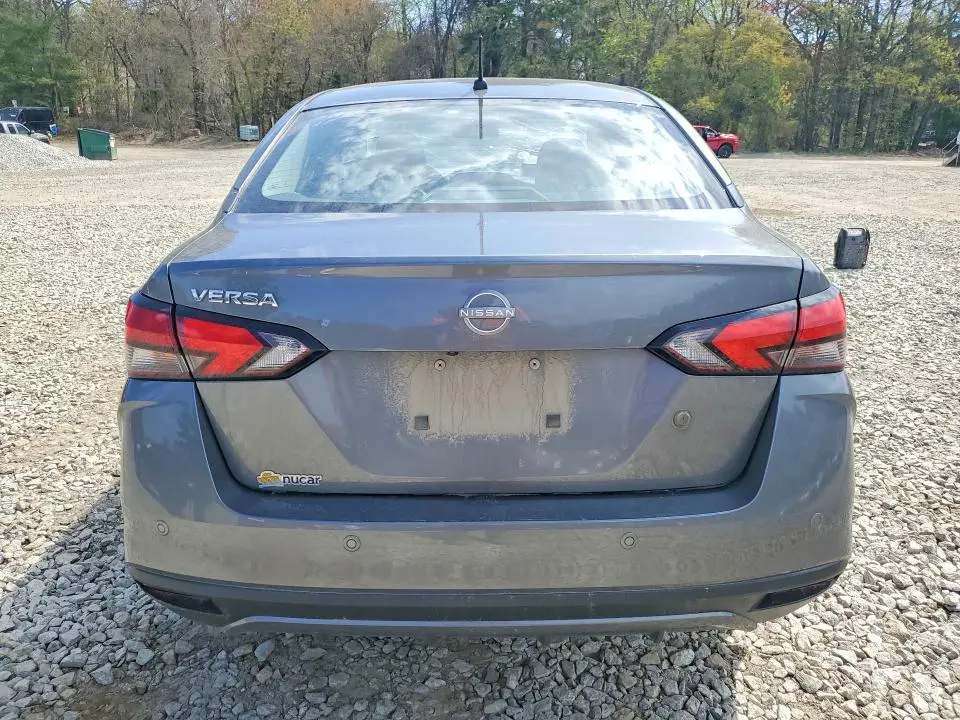2024 NISSAN VERSA S  