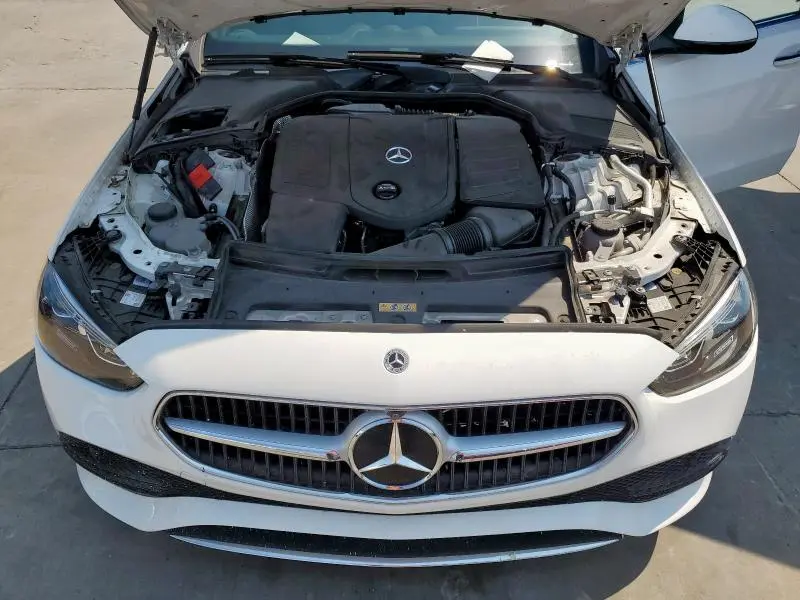 2023 MERCEDES-BENZ C 300  