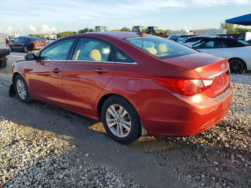 2013 HYUNDAI SONATA GLS  