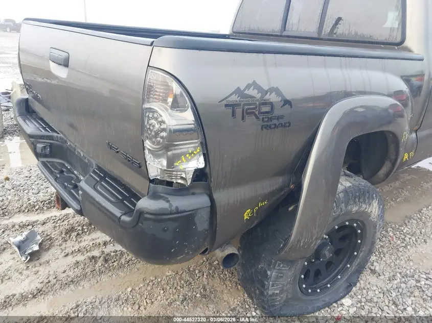 2010 TOYOTA TACOMA BASE V6