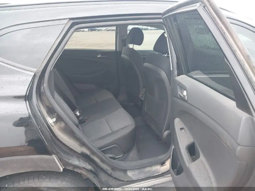 2017 HYUNDAI TUCSON NIGHT