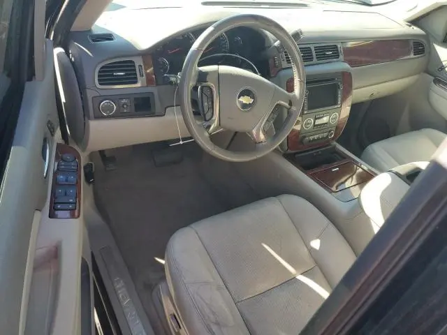 2010 CHEVROLET TAHOE C1500 LTZ  