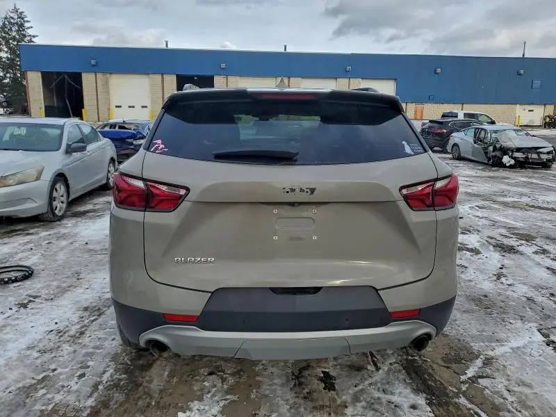 2021 CHEVROLET BLAZER 2LT  