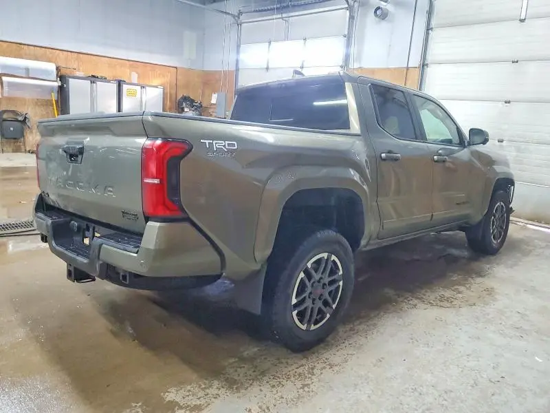 2024 TOYOTA TACOMA TRD SPORT  