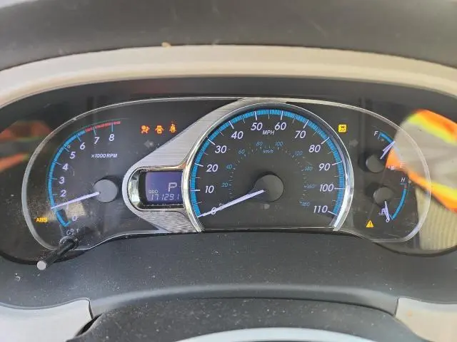 2011 TOYOTA SIENNA XLE  