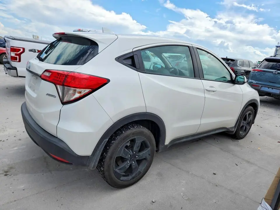 2021 HONDA HR-V LX  