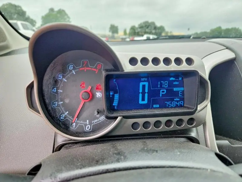 2014 CHEVROLET SONIC LT  