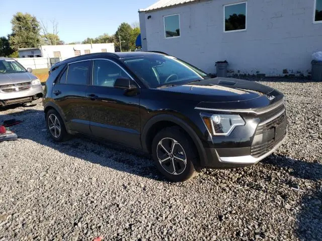 2025 KIA NIRO LX  