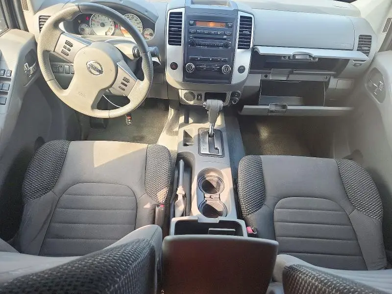 2012 NISSAN FRONTIER S  