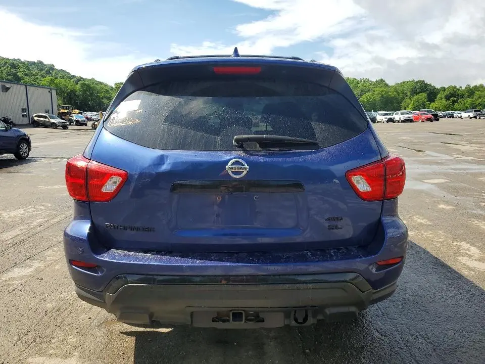 2020 NISSAN PATHFINDER SL  