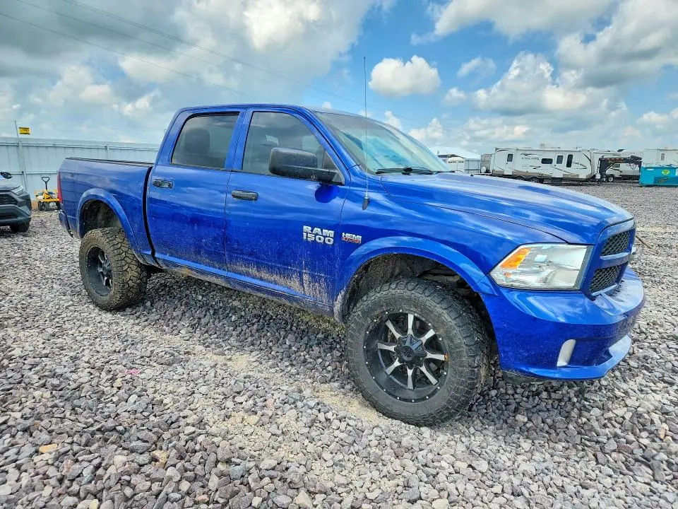 2014 RAM 1500 ST  
