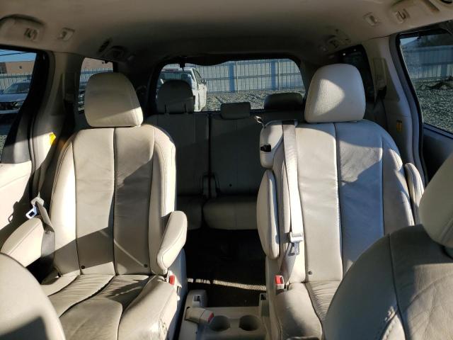 2011 TOYOTA SIENNA XLE