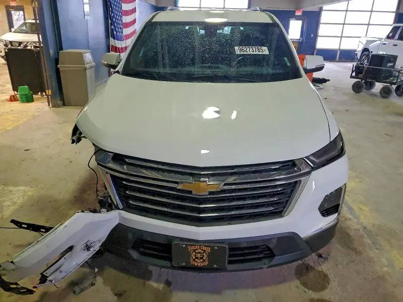 2022 CHEVROLET TRAVERSE LT  