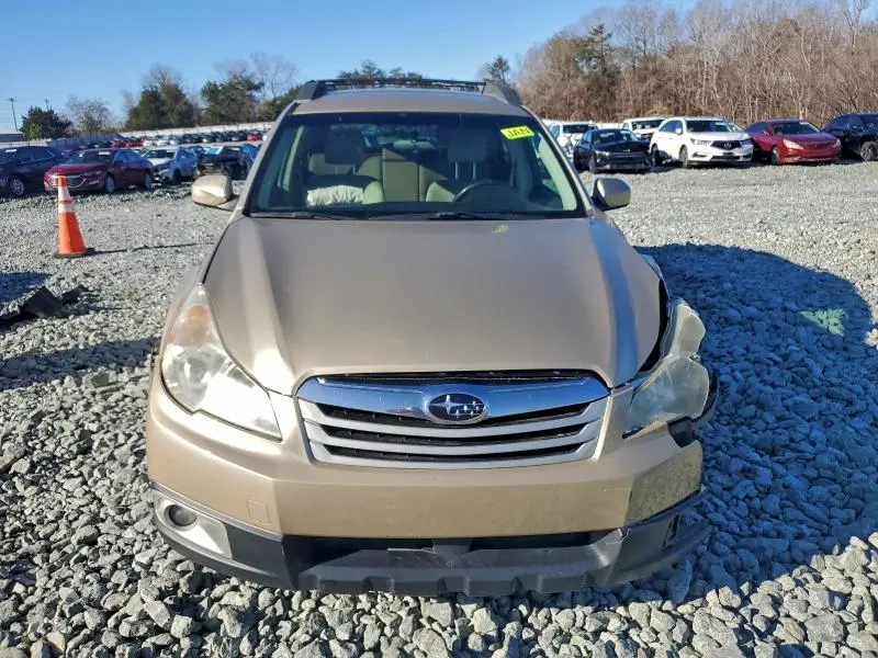 2010 SUBARU OUTBACK 2.5I PREMIUM  