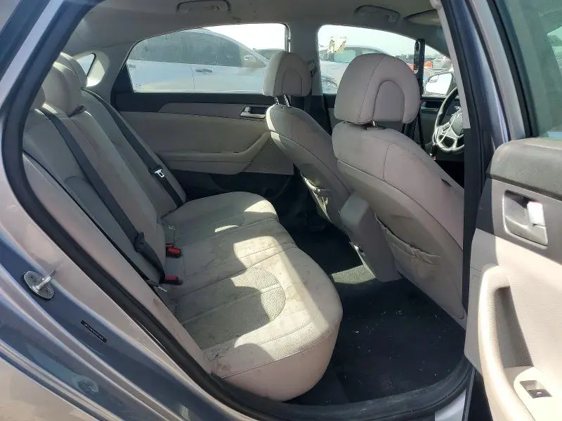 2017 HYUNDAI SONATA SE  