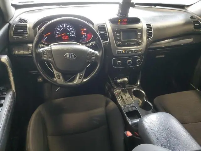 2014 KIA SORENTO LX  