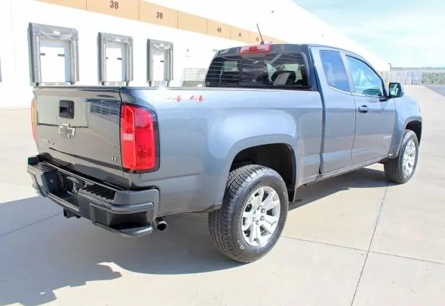 2017 CHEVROLET COLORADO LT  