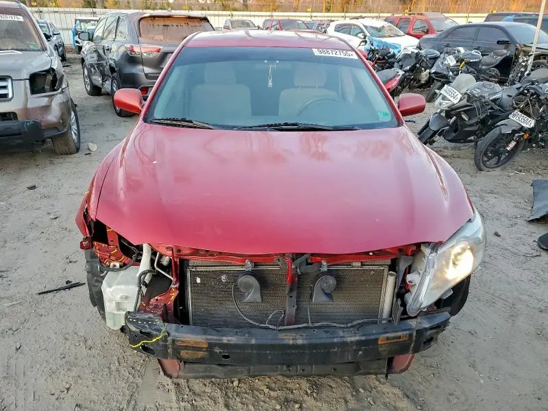 2011 TOYOTA CAMRY BASE  