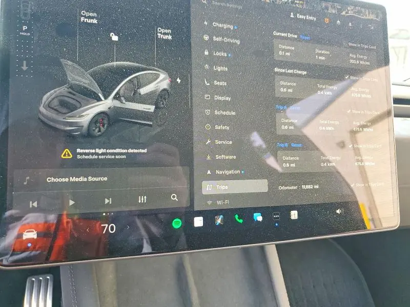 2025 TESLA MODEL 3   