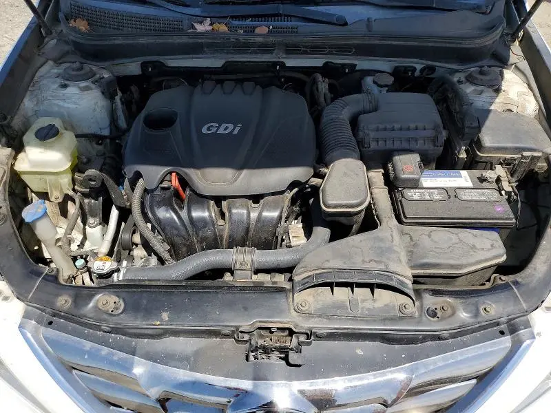 2013 HYUNDAI SONATA SE  