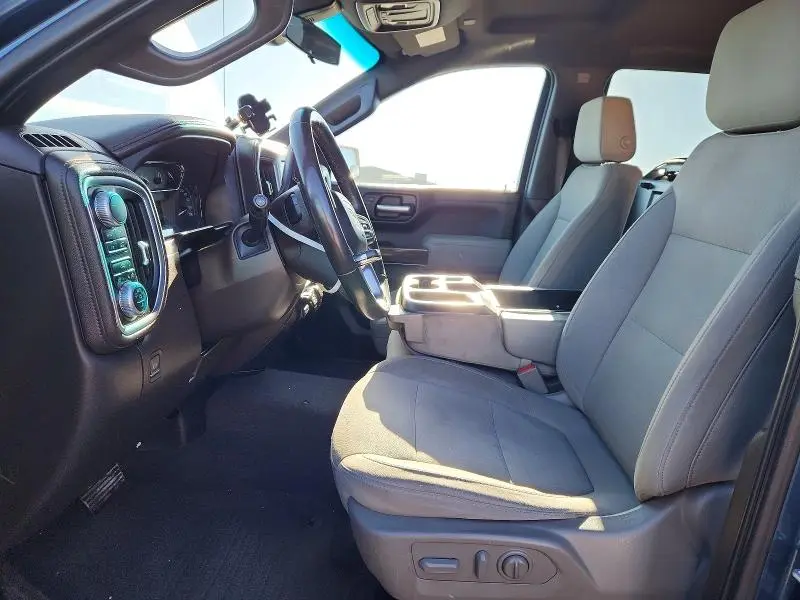 2019 GMC SIERRA K1500 SLE  