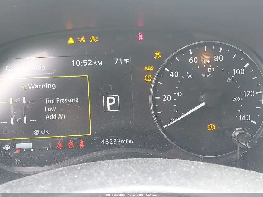 2023 NISSAN KICKS SR XTRONIC CVT