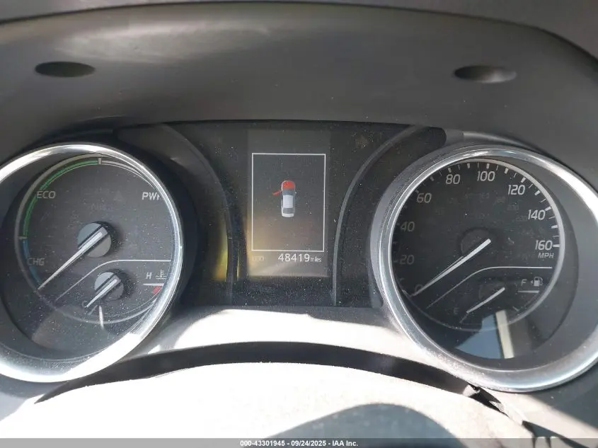 2020 TOYOTA CAMRY LE HYBRID