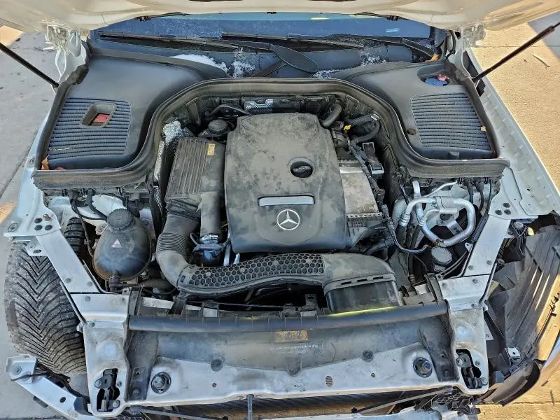 2016 MERCEDES-BENZ GLC 300  