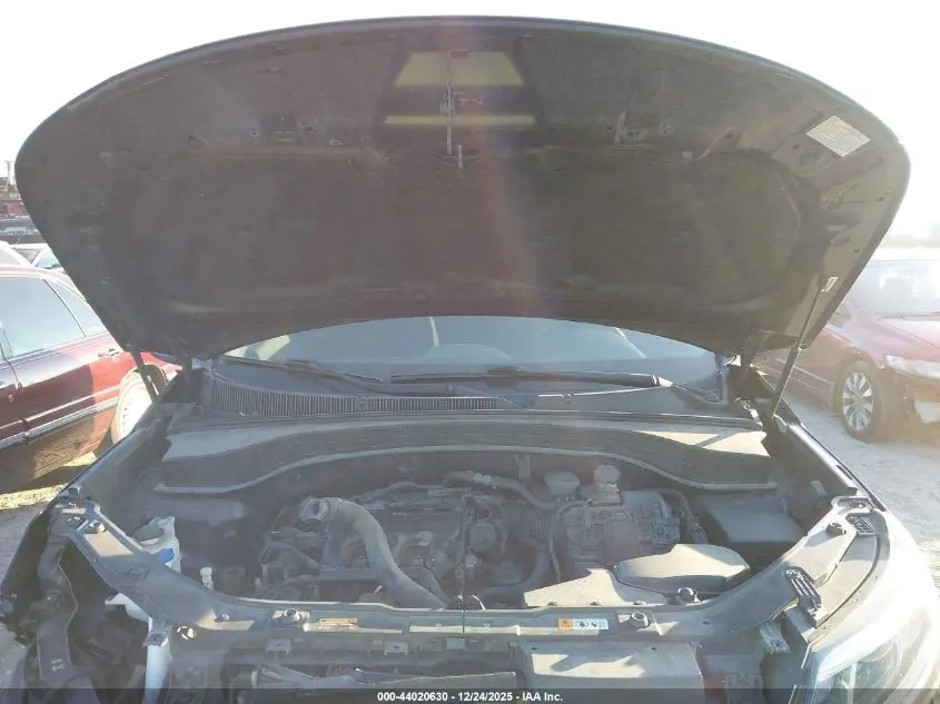 2015 KIA SORENTO LX V6