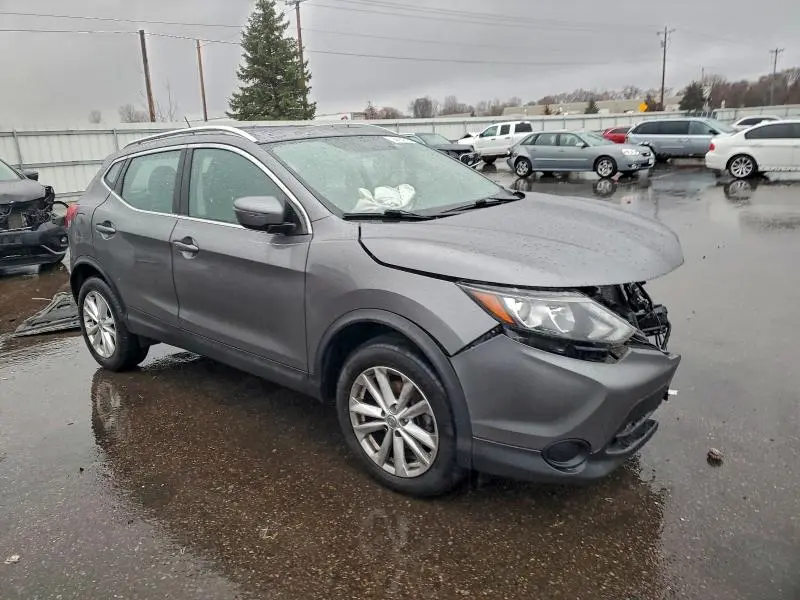 2017 NISSAN ROGUE SPORT S  