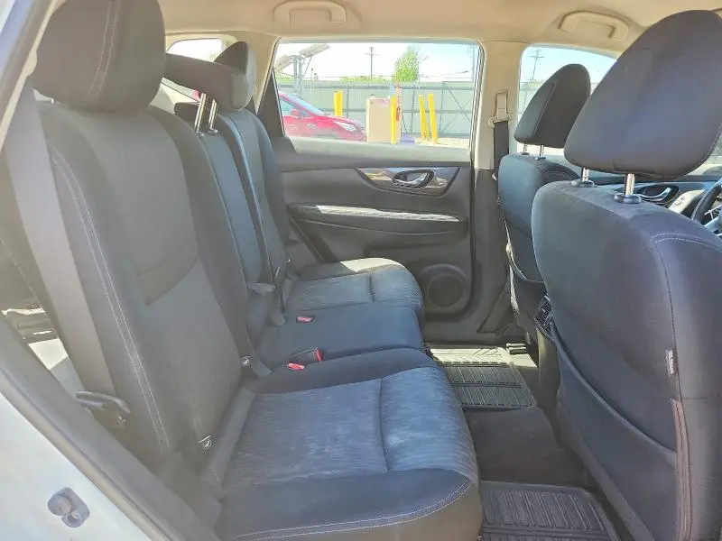 2017 NISSAN ROGUE S  