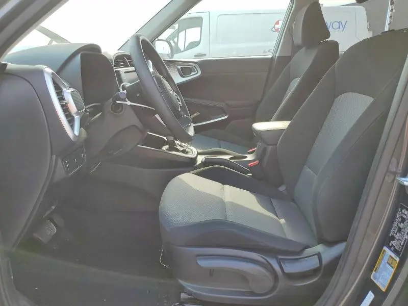 2022 KIA SOUL LX  