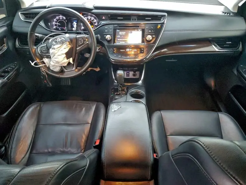 2015 TOYOTA AVALON XLE  